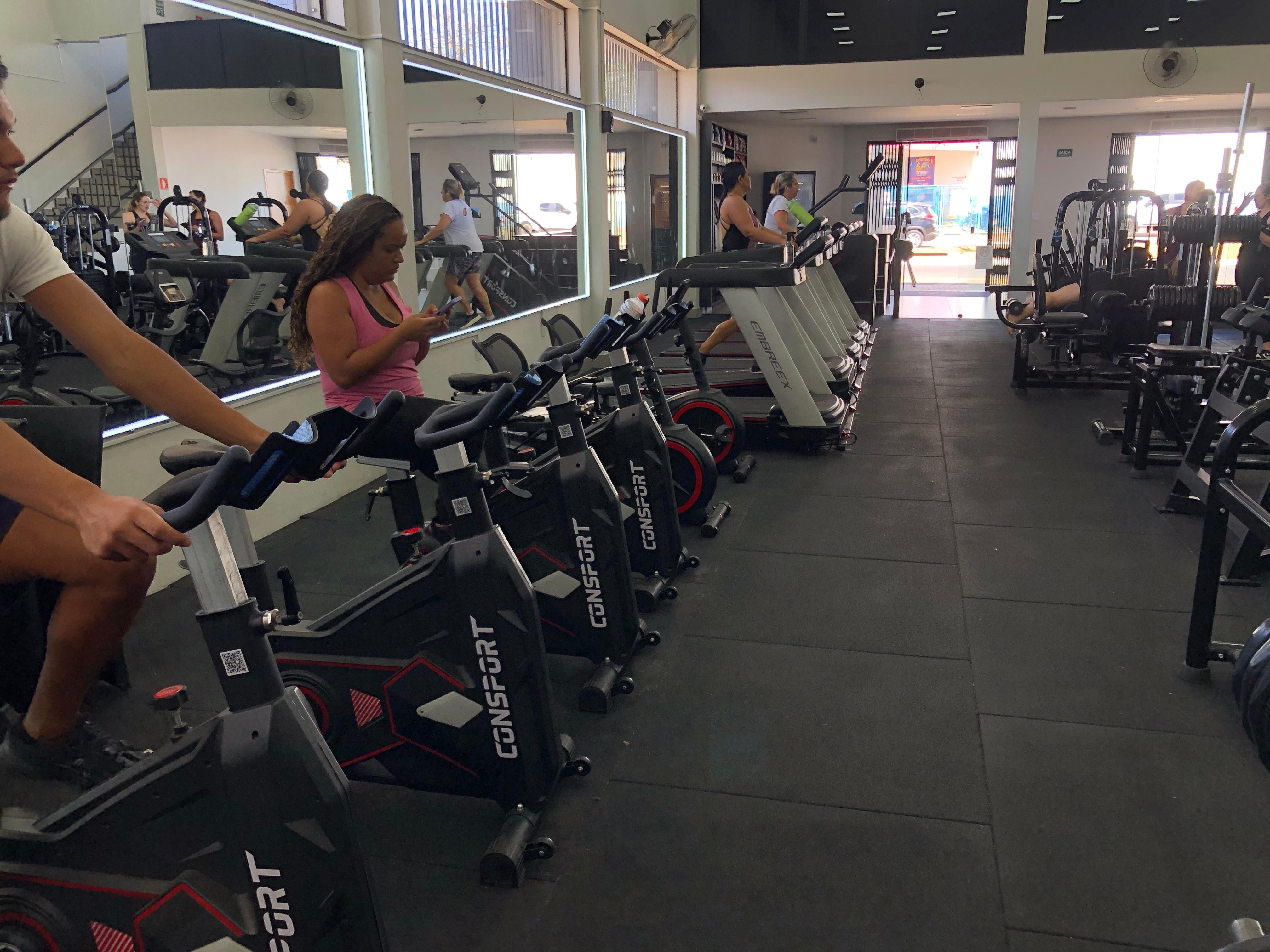 Estrutura Z+ Academia - Academia completa em Franca